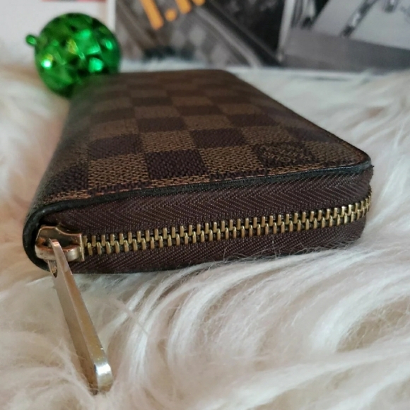 Louis Vuitton Zippy Damier Ebene Long Wallet - Picture 7 of 15